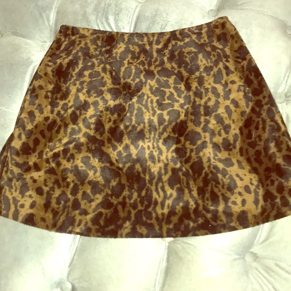 Mini high waisted skirt